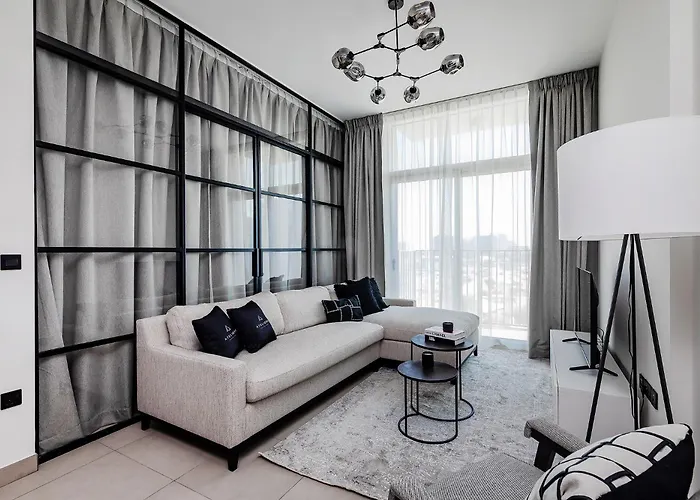 Deluxe 2Br Apartments At Socio Dubai Hills Estate
