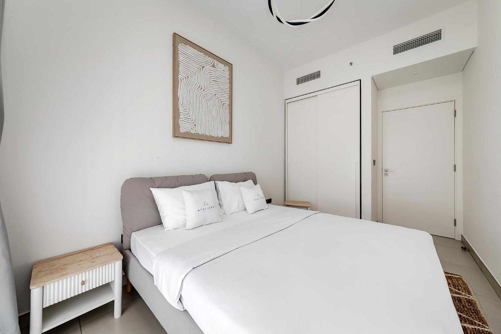 Deluxe 2br At Socio Hills Estate Apartment *